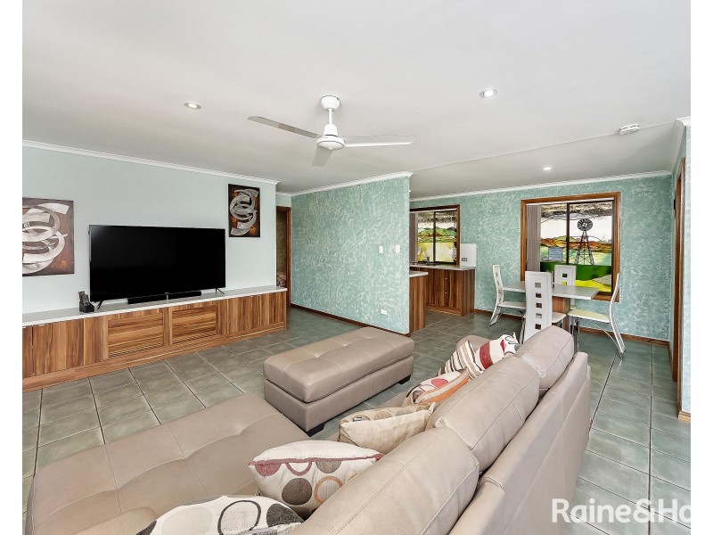 137 Hurling Drive, Mount Barker SA 5251