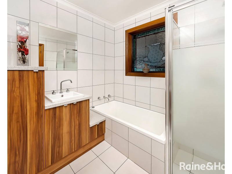 137 Hurling Drive, Mount Barker SA 5251