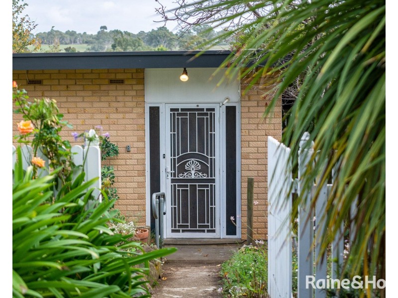 8 John Street, Woodside SA 5244