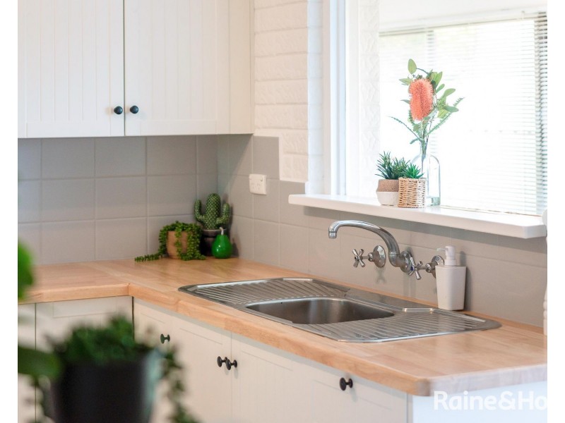 8 John Street, Woodside SA 5244