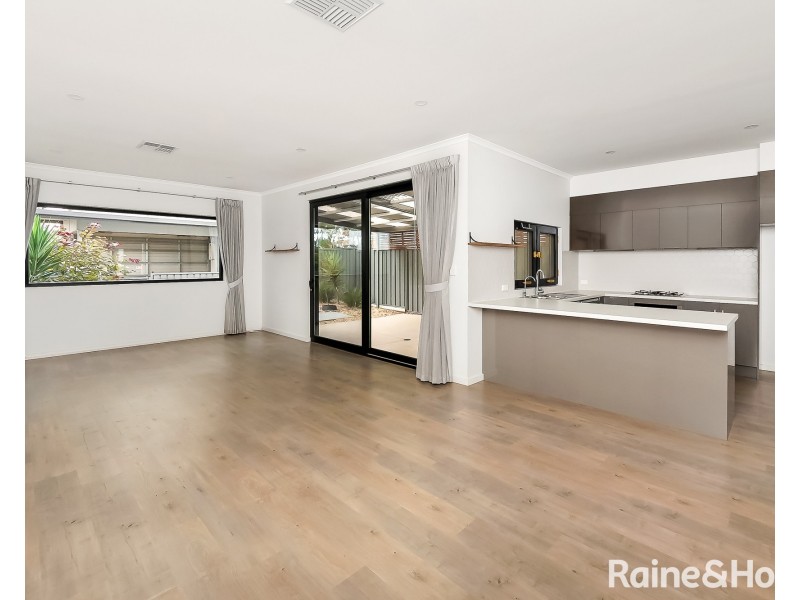 28 Dianella Street, Mount Barker SA 5251