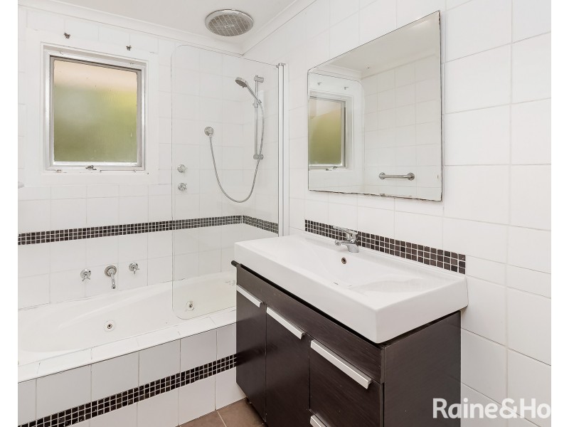 6 James Street, Mount Barker SA 5251