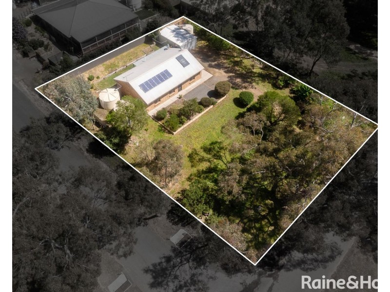 10 Pochin Street, Macclesfield SA 5153