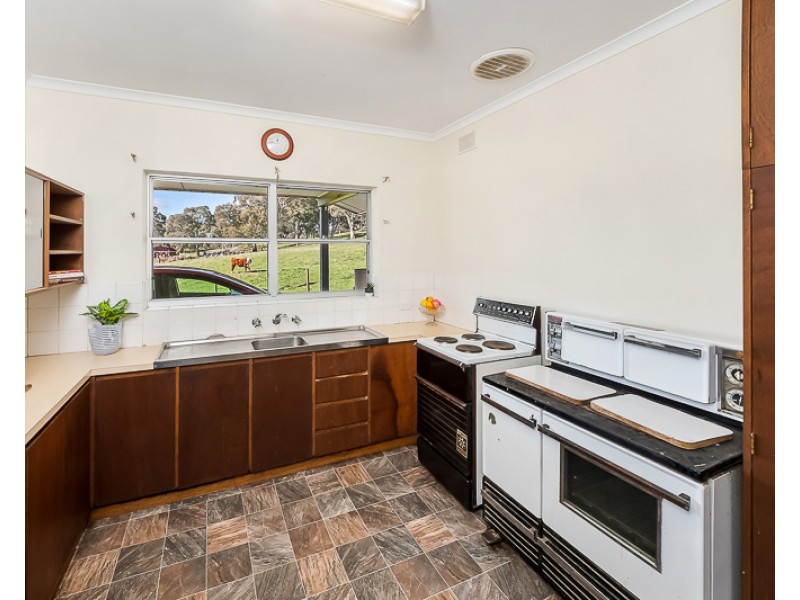 52 Gillman Road, Oakbank SA 5243