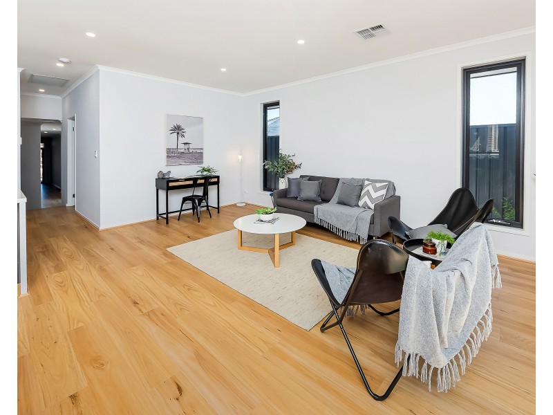 31 Amblemead Drive, Mount Barker SA 5251