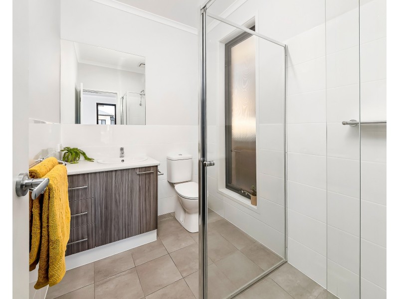 31 Amblemead Drive, Mount Barker SA 5251