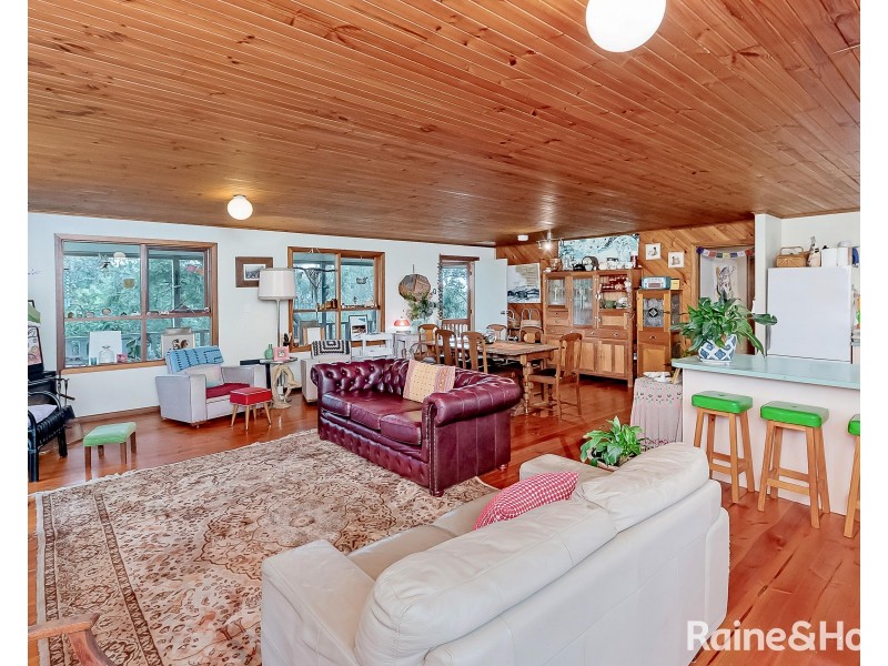 2 Edmonds Street, Macclesfield SA 5153