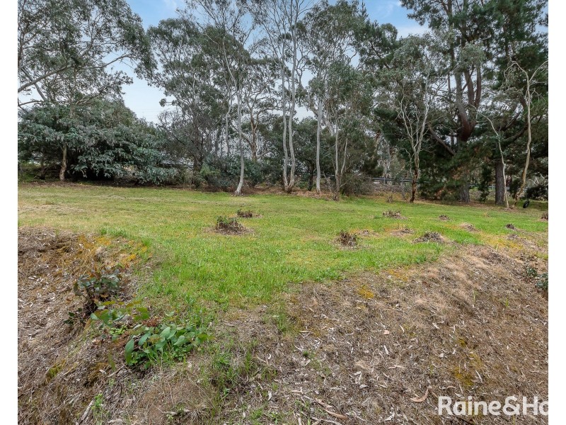 2 Edmonds Street, Macclesfield SA 5153