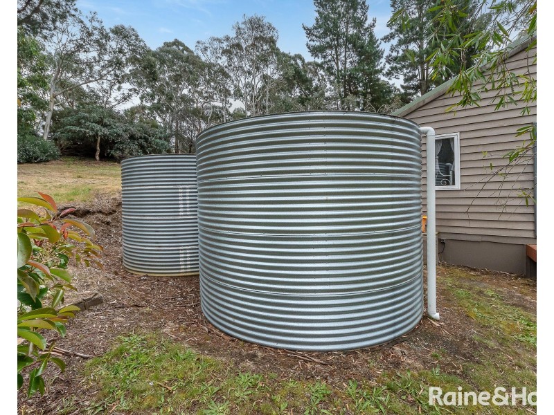 2 Edmonds Street, Macclesfield SA 5153