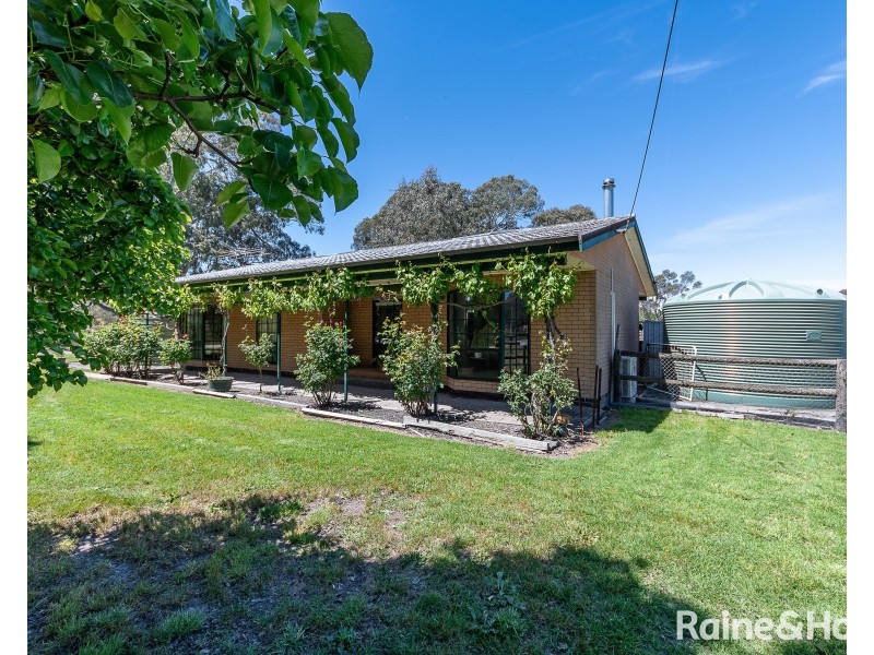 134 Size Road, Oakbank SA 5243