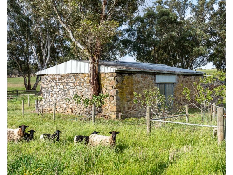 26 Cranes Road, Birdwood SA 5234