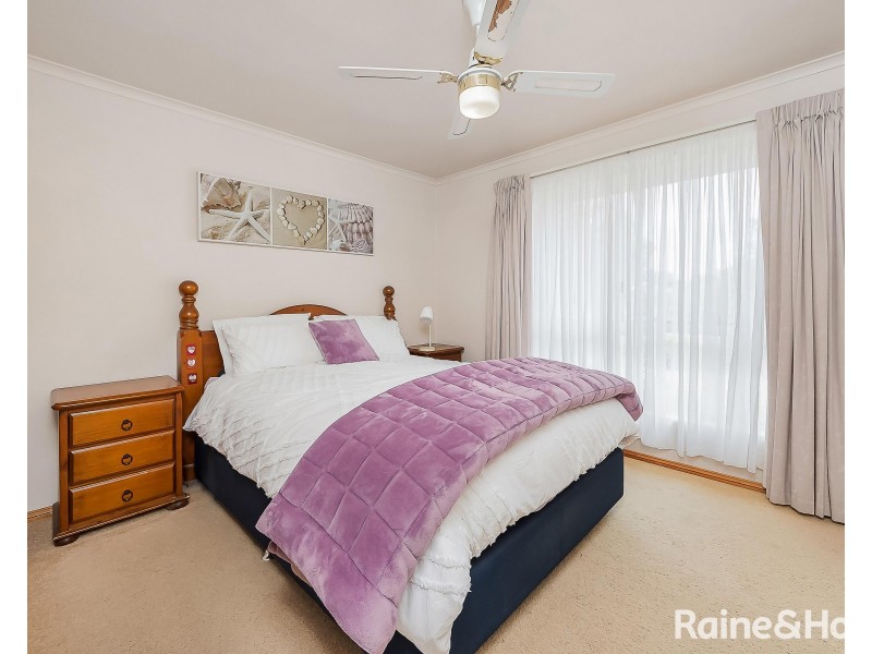 17 Billabong Road, Goolwa South SA 5214