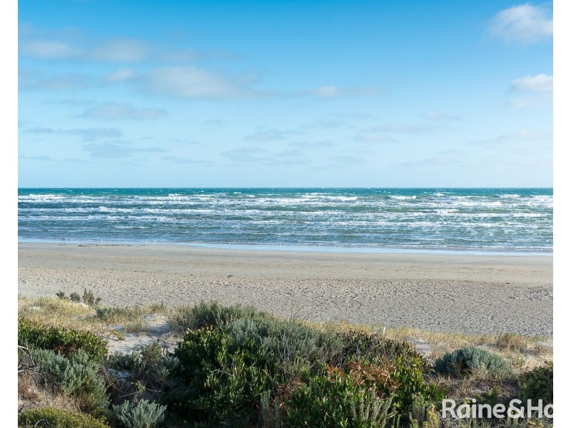 17 Billabong Road, Goolwa South SA 5214