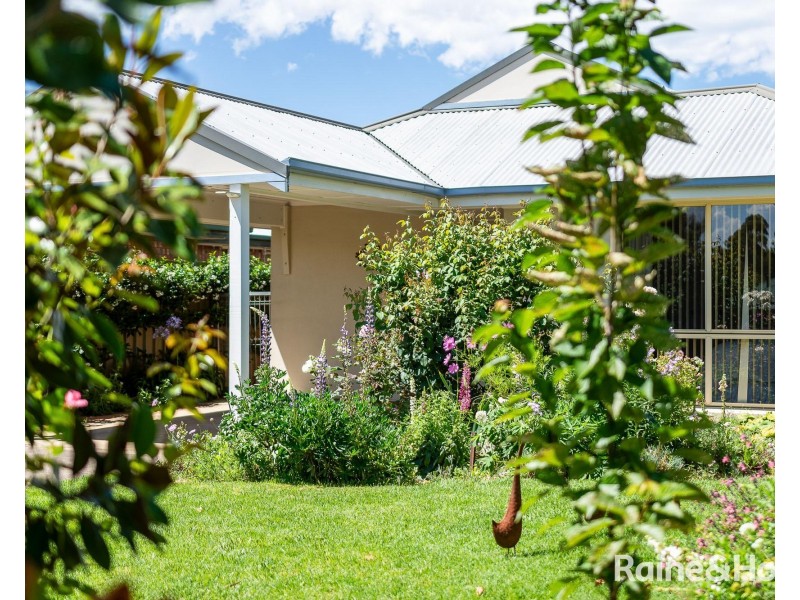 2/93 Hurling Drive, Mount Barker SA 5251