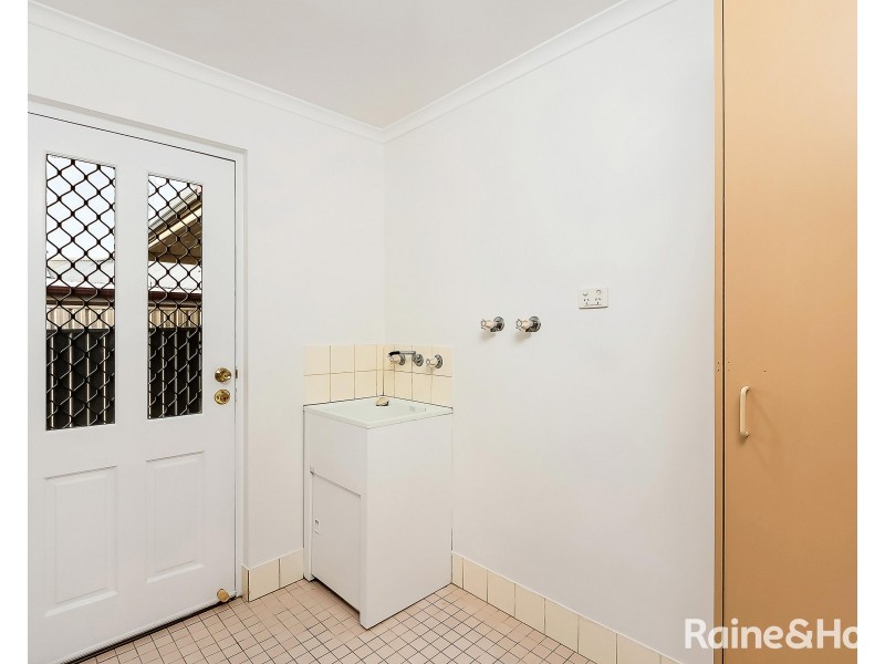 1/61 Grevillea Way, Woodside SA 5244