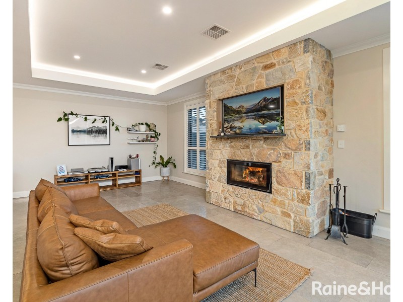 12 Ambleside Road, Hahndorf SA 5245
