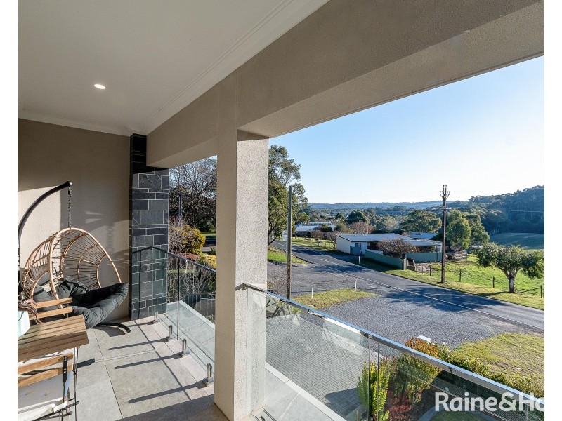 12 Ambleside Road, Hahndorf SA 5245