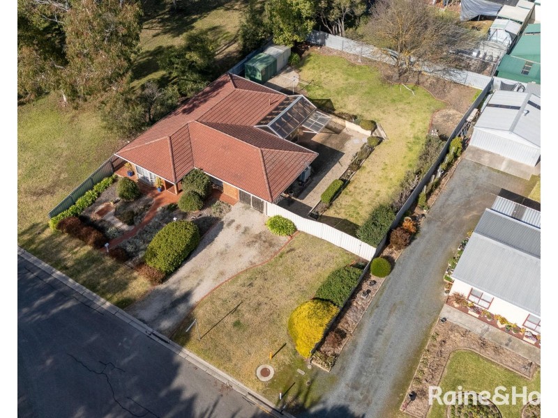 1 Acacia Street, Mount Barker SA 5251