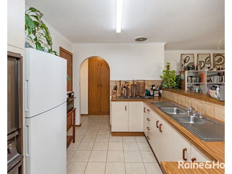 1 Acacia Street, Mount Barker SA 5251