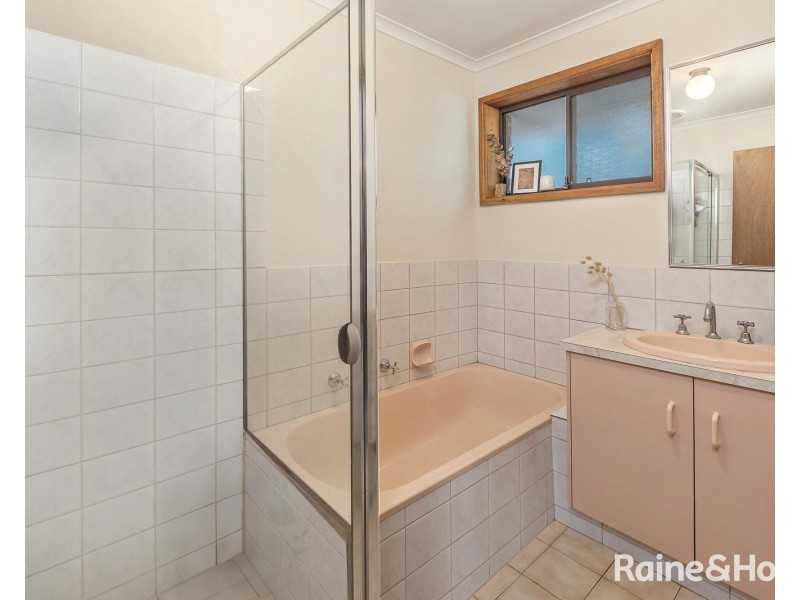 1 Acacia Street, Mount Barker SA 5251