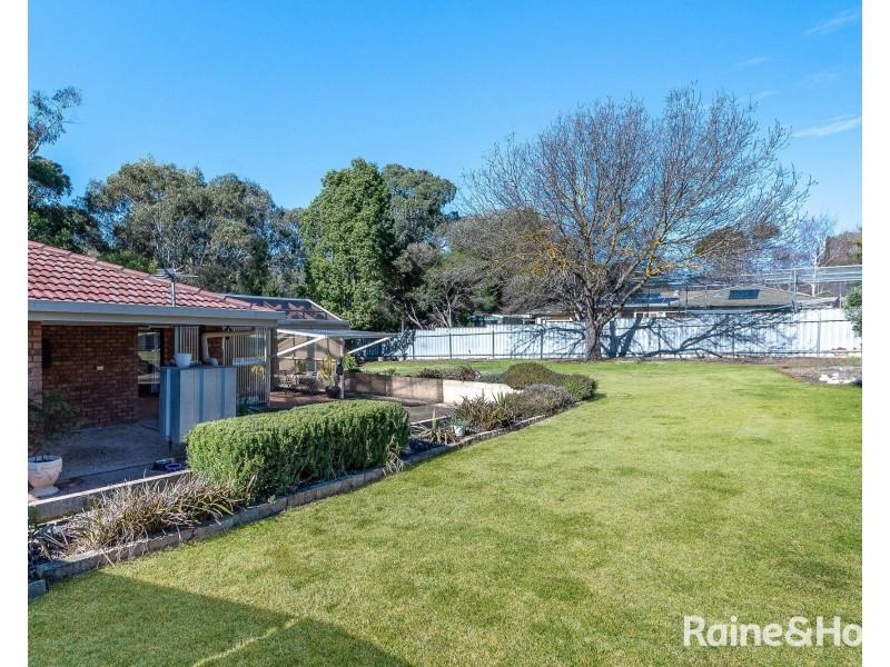 1 Acacia Street, Mount Barker SA 5251