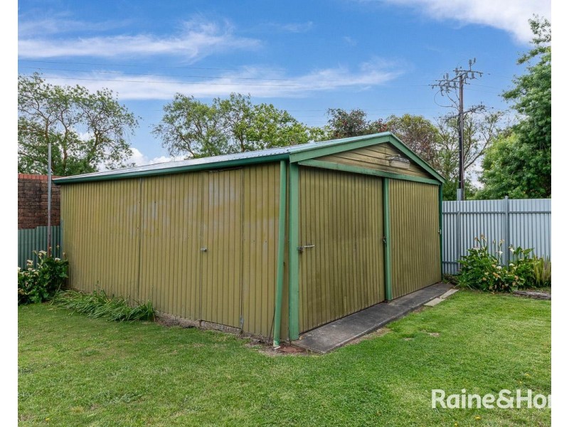 11 Cedar Grove, Mount Barker SA 5251