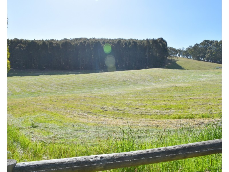 16 Bingfield Lane, Meadows SA 5201