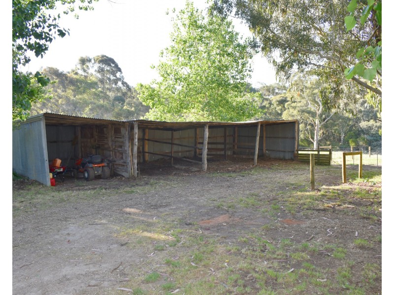 16 Bingfield Lane, Meadows SA 5201