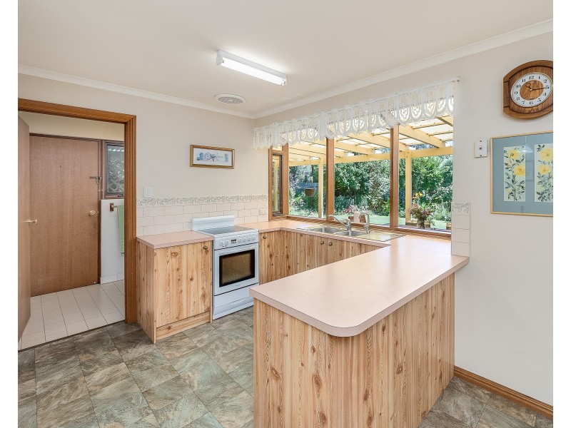 10 Hughes Street, Mount Barker SA 5251