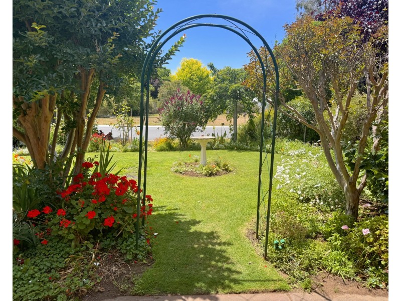 10 Hughes Street, Mount Barker SA 5251