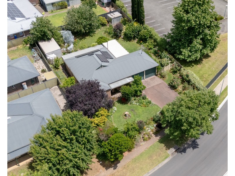 10 Hughes Street, Mount Barker SA 5251