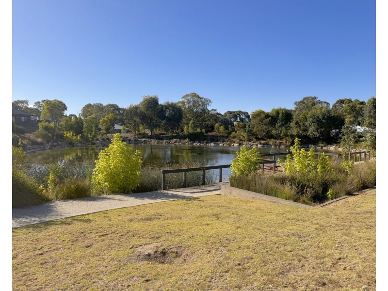 44 Amblemead Drive, Mount Barker SA 5251