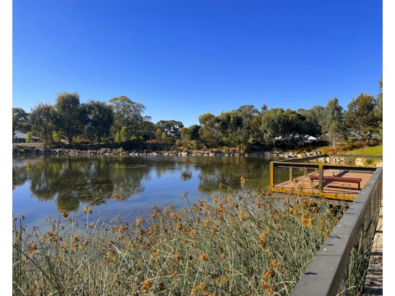 44 Amblemead Drive, Mount Barker SA 5251