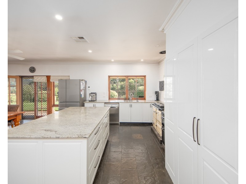 32 Storch Lane, Hahndorf SA 5245