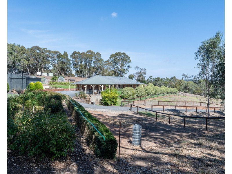 32 Storch Lane, Hahndorf SA 5245