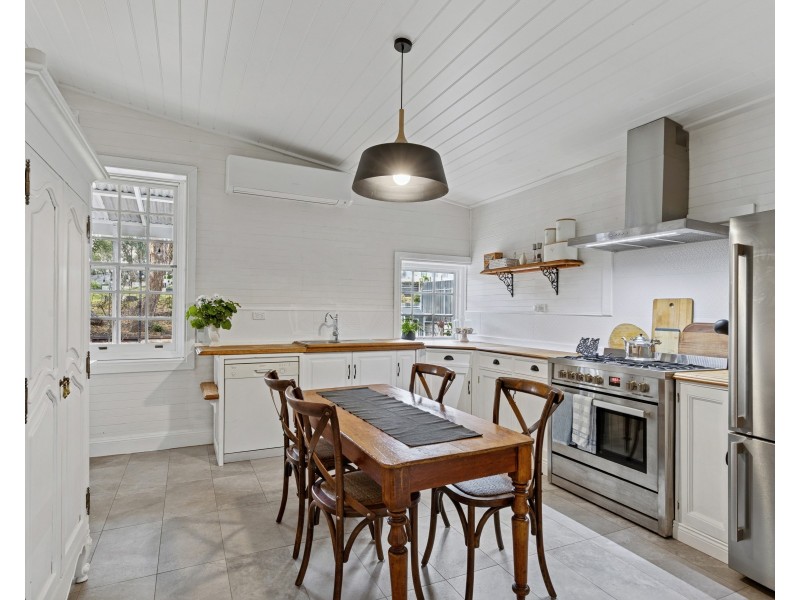 108 Onkaparinga Valley Road, Woodside SA 5244