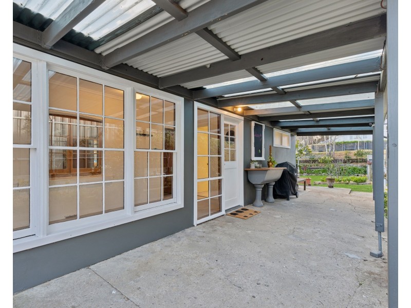 108 Onkaparinga Valley Road, Woodside SA 5244