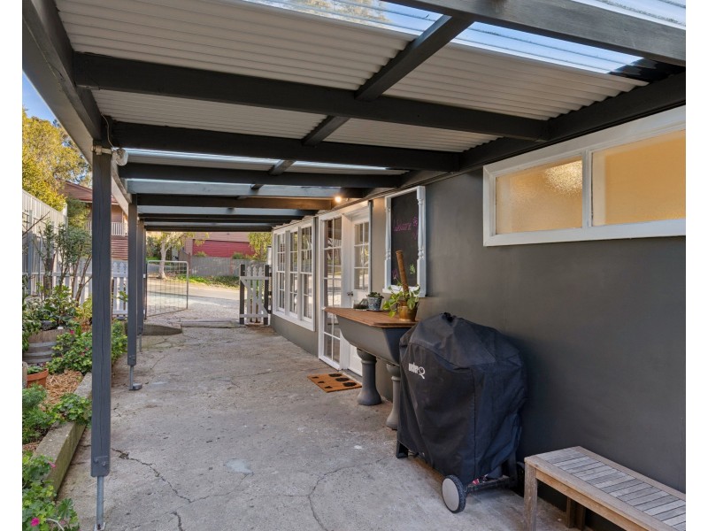 108 Onkaparinga Valley Road, Woodside SA 5244