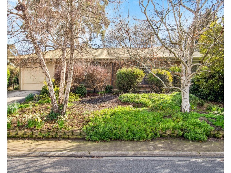 17 Jacaranda Drive, Woodside SA 5244