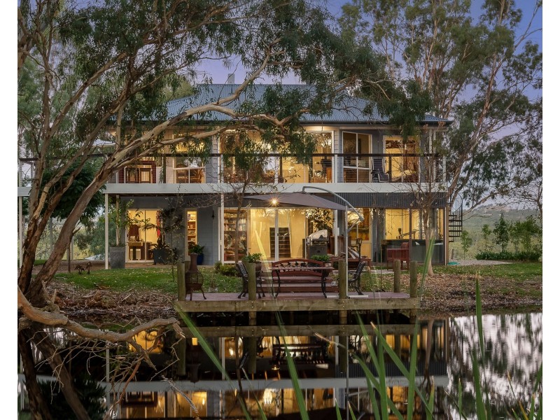 118 Shillabeer Road, Oakbank SA 5243