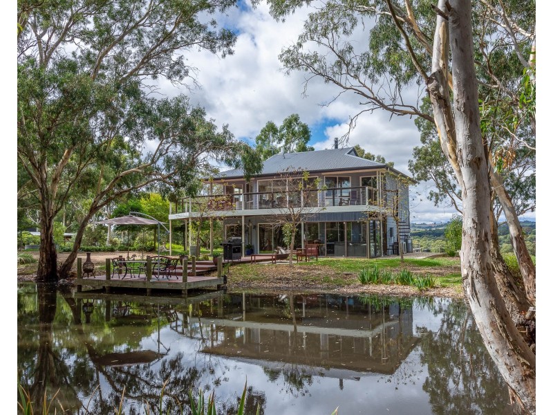 118 Shillabeer Road, Oakbank SA 5243