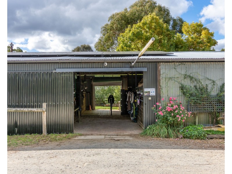 118 Shillabeer Road, Oakbank SA 5243