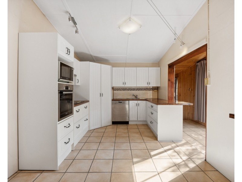 118 Shillabeer Road, Oakbank SA 5243