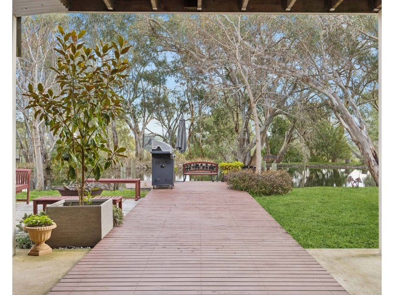 118 Shillabeer Road, Oakbank SA 5243