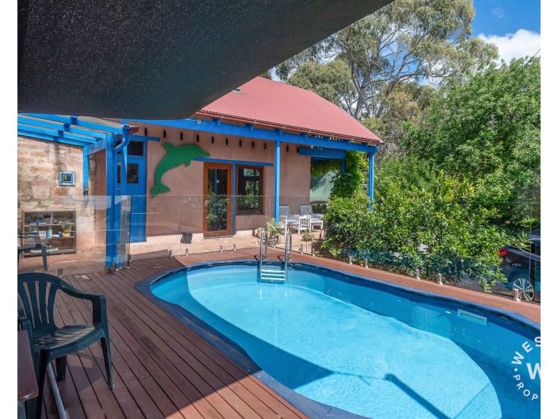 4 Robertson Parade, Mount Barker SA 5251