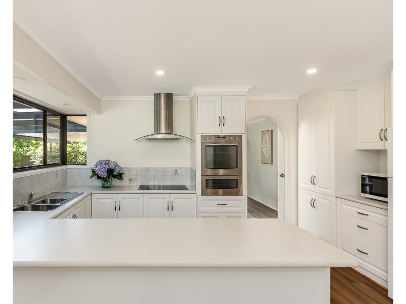 17 Hollidays Road, Summertown SA 5141