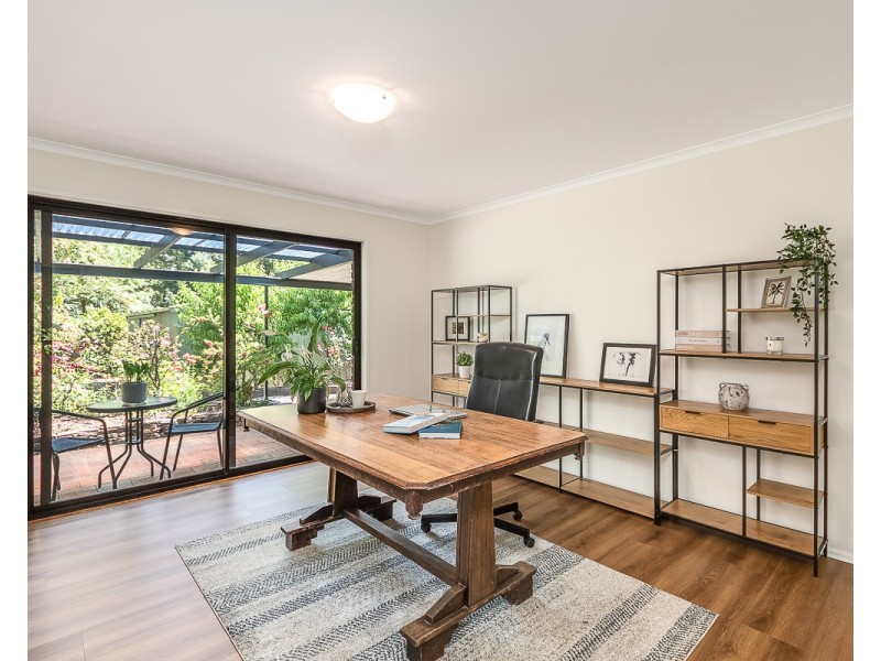 17 Hollidays Road, Summertown SA 5141