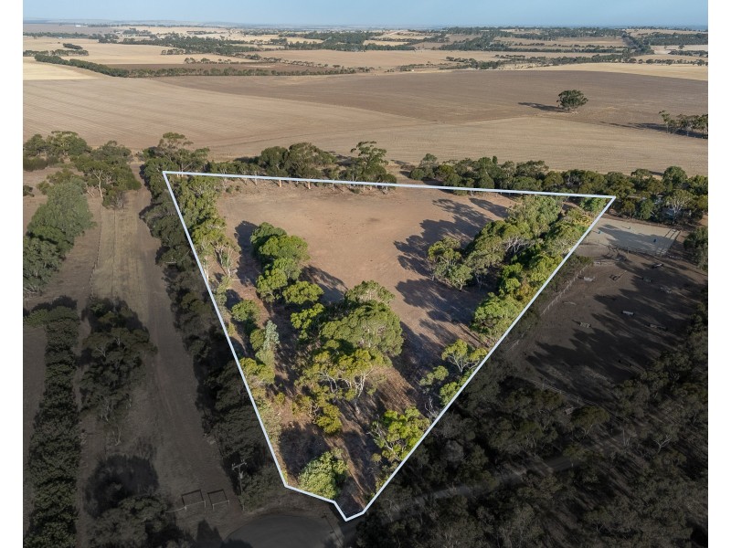 16 Helen Court, Strathalbyn SA 5255