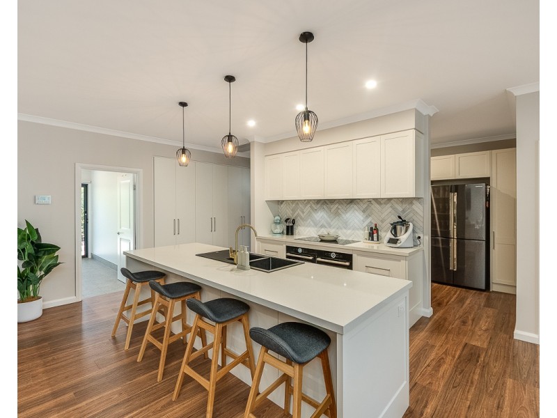 2 Catt Court, Meadows SA 5201