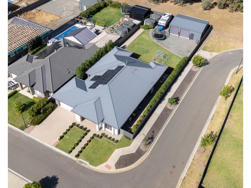 2 Catt Court, Meadows SA 5201